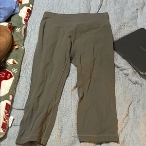 Gray Cropped Leggings